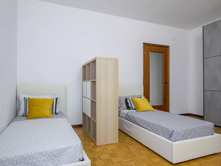 Immagine 5 di Camera condivisa in affitto  in Via Savona a Milano