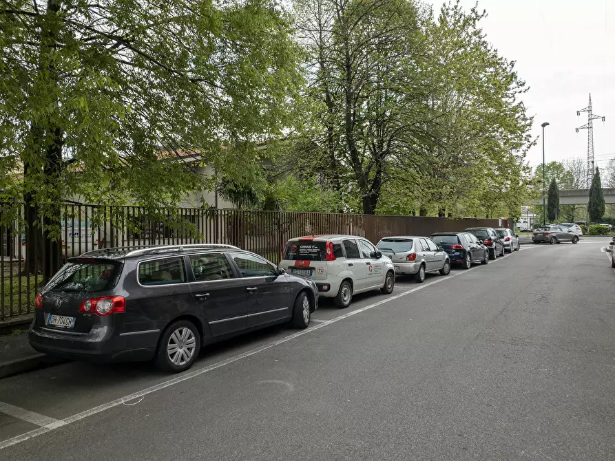 Immagine 10 di Camera condivisa in affitto  in Via Filippo Turati a Cologno Monzese