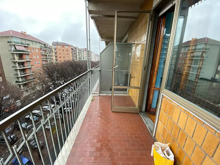 Immagine 8 di Camera in affitto  in Corso Sebastopoli a Torino