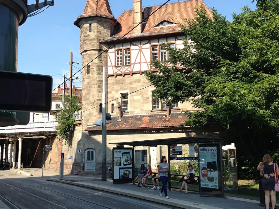 Immagine 1 di Appartamento in affitto  in Square de l'Aiguillage a Strasbourg