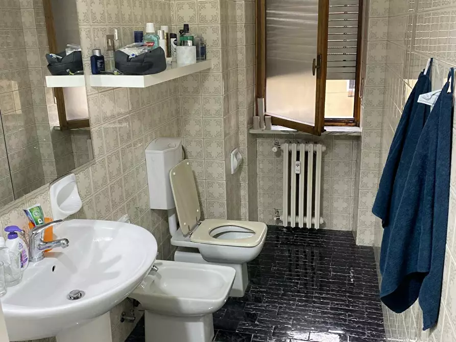 Immagine 5 di Camera in affitto  in Corso Sebastopoli a Torino