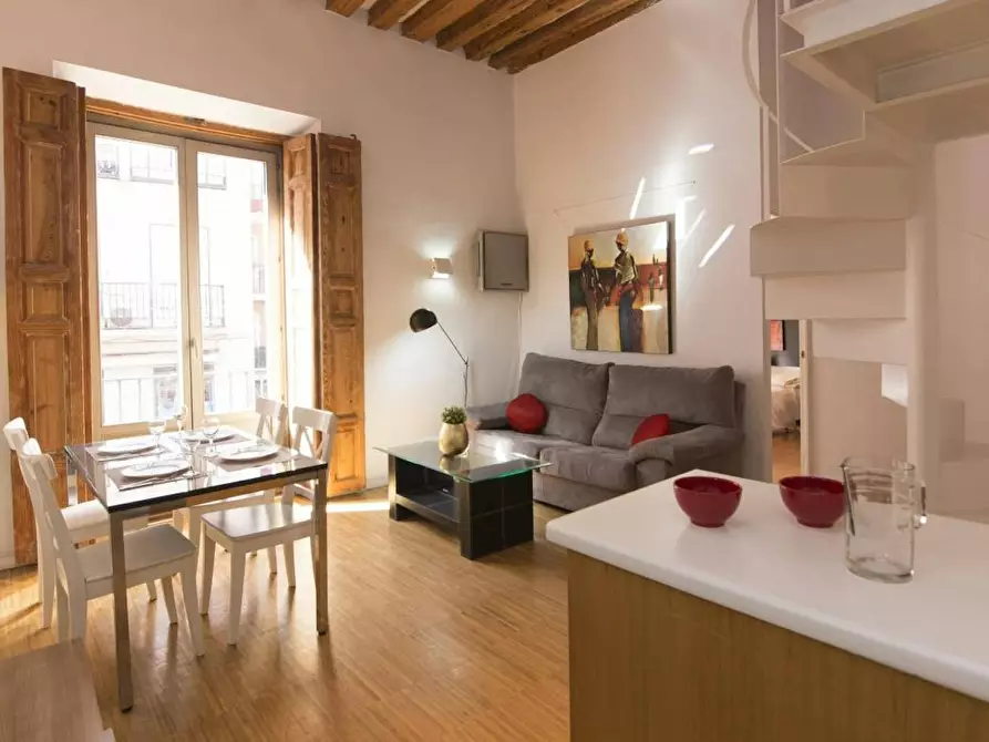 Immagine 2 di Appartamento in affitto  in Calle de Atocha a Madrid