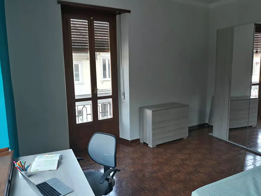 Immagine 4 di Camera in affitto  in Corso Giulio Cesare a Torino