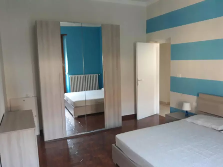 Immagine 6 di Camera in affitto  in Corso Giulio Cesare a Torino