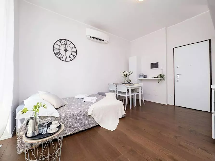 Immagine 4 di Appartamento in affitto  in Via Gian Carlo Castelbarco a Milano