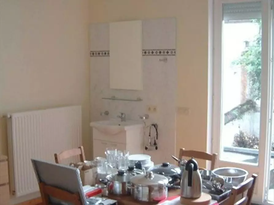Immagine 2 di Appartamento in affitto  in Chaussée d'Ixelles a Ixelles