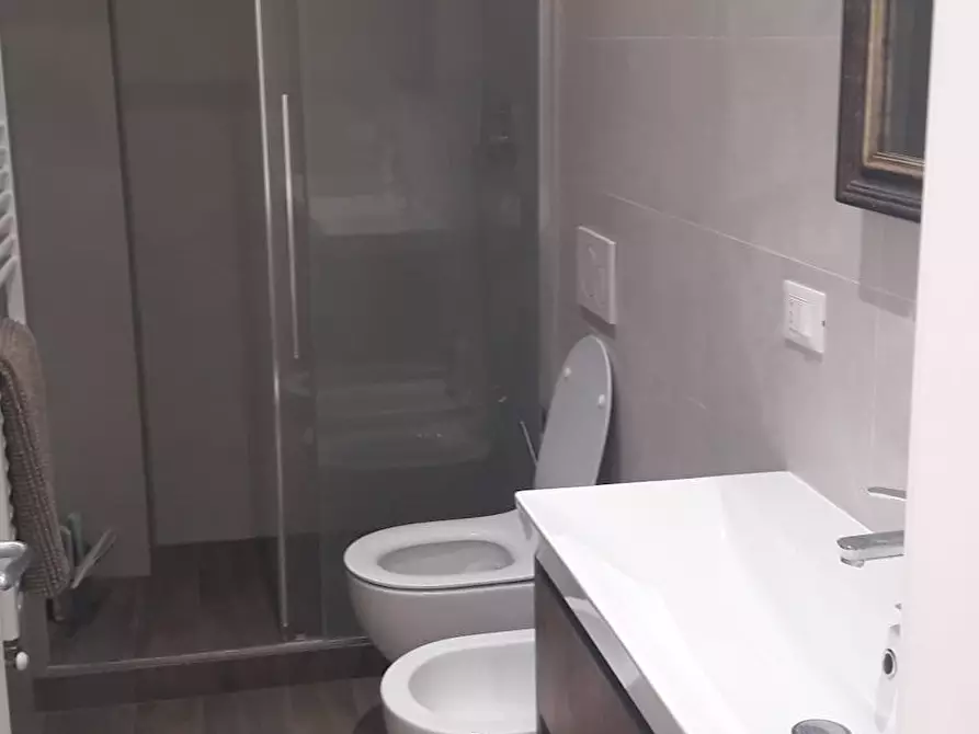 Immagine 7 di Appartamento in affitto  in Piazza Aldrovandi a Bologna