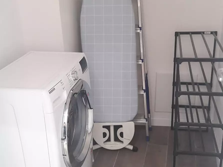 Immagine 6 di Appartamento in affitto  in Piazza Aldrovandi a Bologna