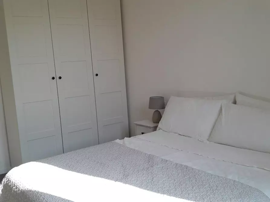 Immagine 8 di Appartamento in affitto  in Piazza Aldrovandi a Bologna