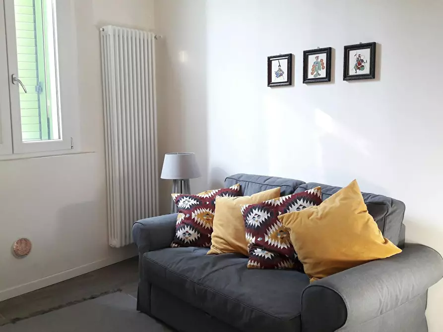 Immagine 5 di Appartamento in affitto  in Piazza Aldrovandi a Bologna