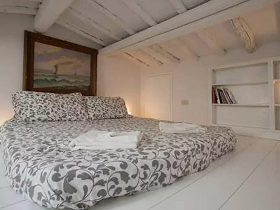 Immagine 3 di Appartamento in affitto  in Borgo San Frediano a Firenze