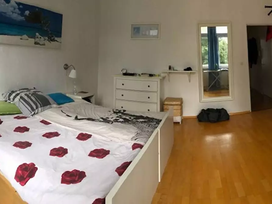 Immagine 4 di Appartamento in affitto  in Röntgenstraße a Berlin