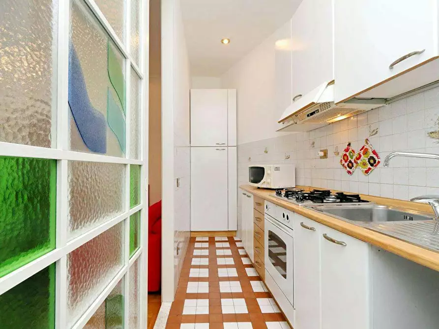 Immagine 8 di Appartamento in affitto  in Via dei Gracchi a Roma