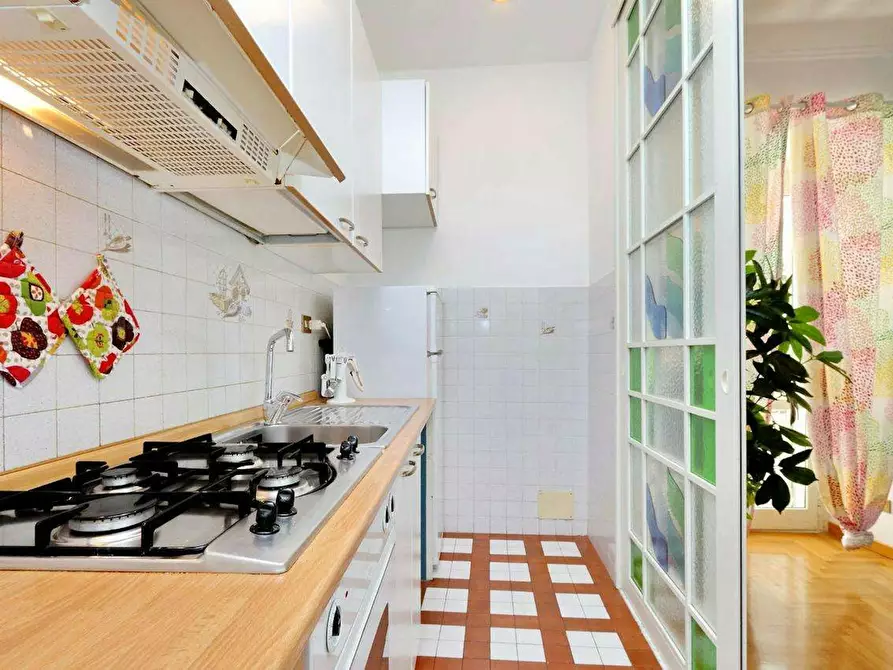 Immagine 9 di Appartamento in affitto  in Via dei Gracchi a Roma