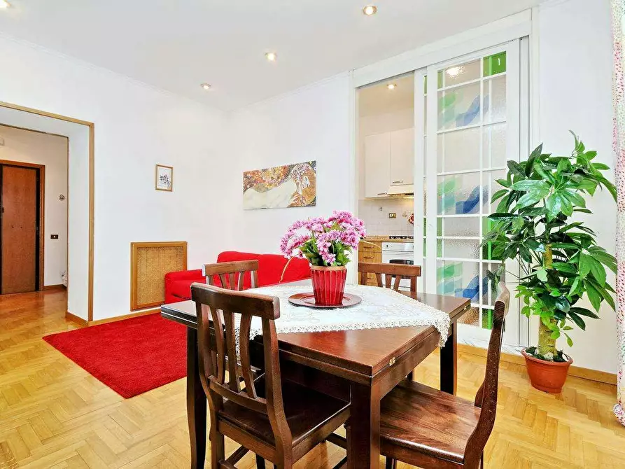 Immagine 5 di Appartamento in affitto  in Via dei Gracchi a Roma