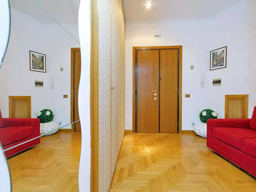 Immagine 6 di Appartamento in affitto  in Via dei Gracchi a Roma