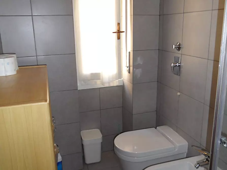 Immagine 8 di Camera in affitto  in Via Giorgio Washington a Milano