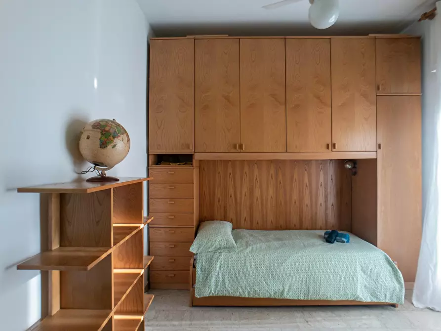 Immagine 3 di Camera in affitto  in Via Francesco Baracca a Sesto San Giovanni