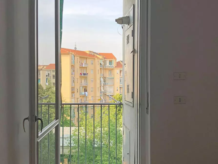 Immagine 9 di Camera in affitto  in Via Bobbio a Torino