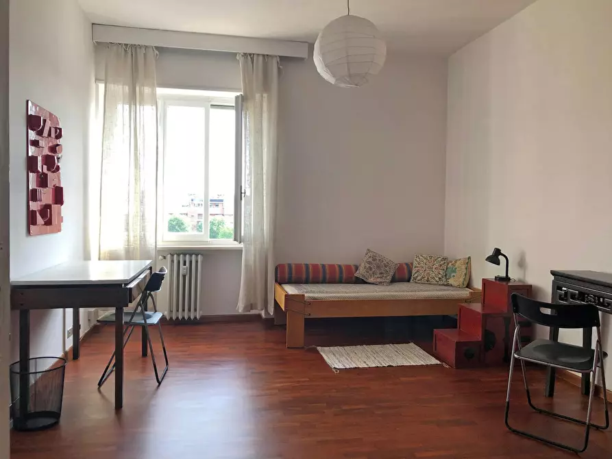 Immagine 1 di Camera in affitto  in Via Bobbio a Torino