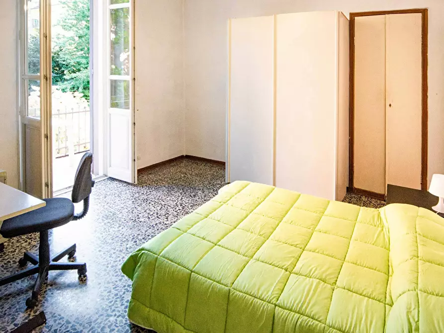 Immagine 5 di Camera in affitto  in Via Salvatore Farina a Torino