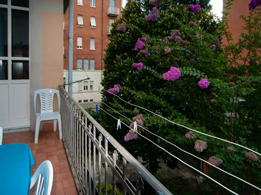 Immagine 8 di Camera in affitto  in Via Salvatore Farina a Torino