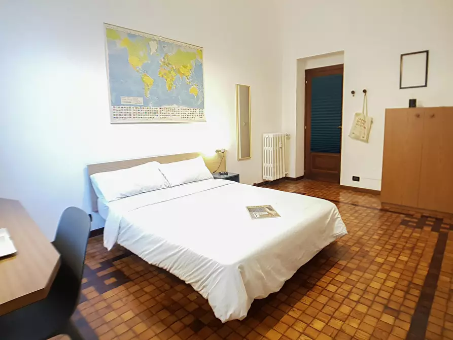 Immagine 4 di Camera in affitto  in Via Alessandria a Torino