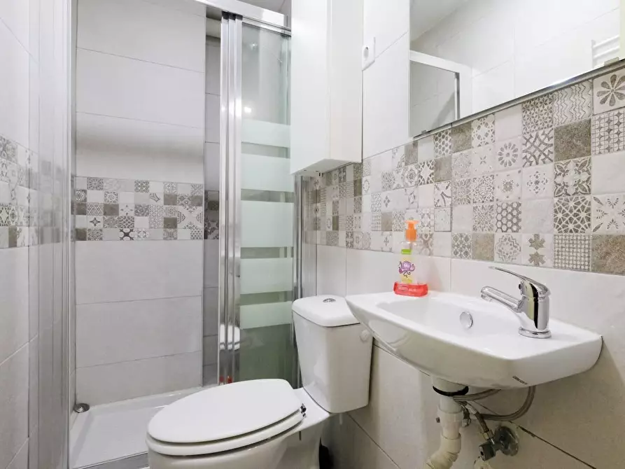 Immagine 5 di Camera in affitto  in Calle Lilas a Getafe