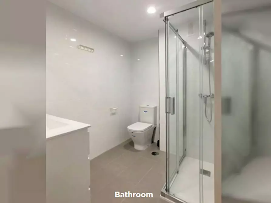 Immagine 7 di Camera in affitto  in Calle del Hachero a Madrid