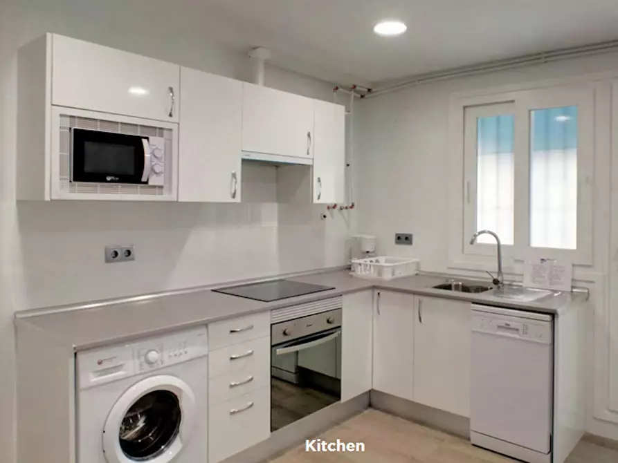 Immagine 9 di Camera in affitto  in Calle del Hachero a Madrid