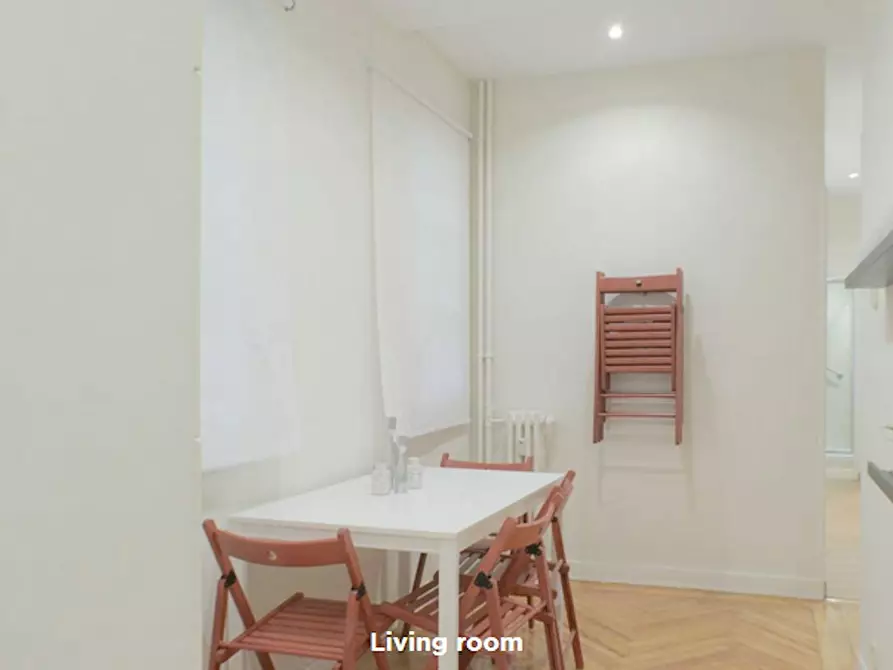 Immagine 7 di Camera in affitto  in Calle Duque de Sesto a Madrid