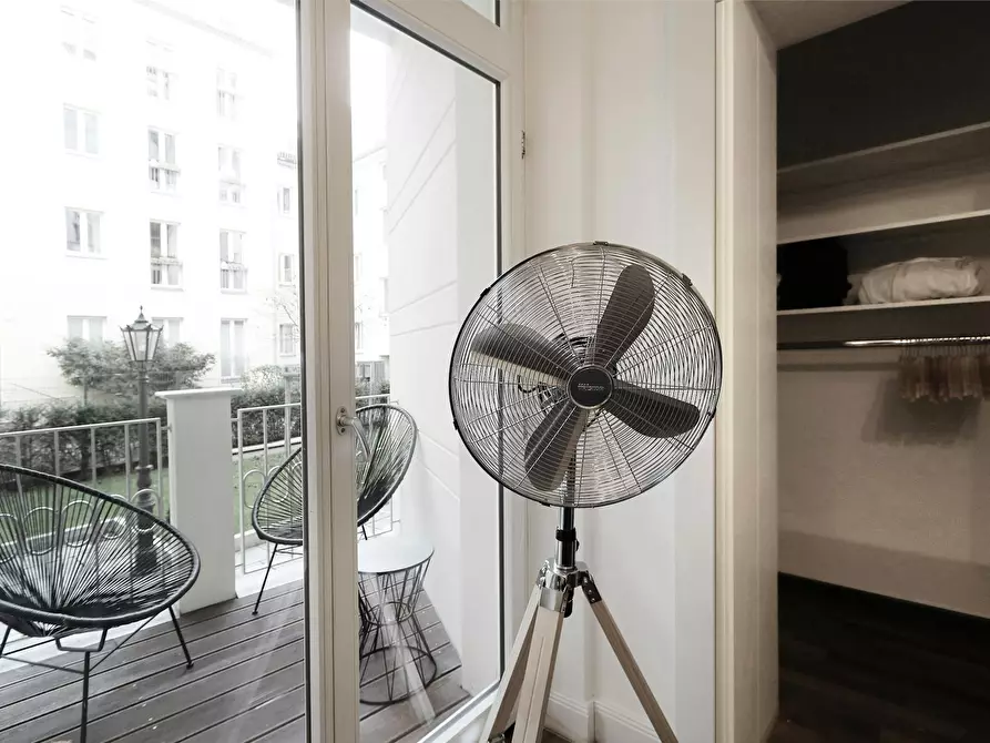 Immagine 9 di Appartamento in affitto  in Sophienstraße a Berlin