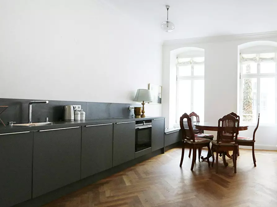 Immagine 4 di Appartamento in affitto  in Sophienstraße a Berlin