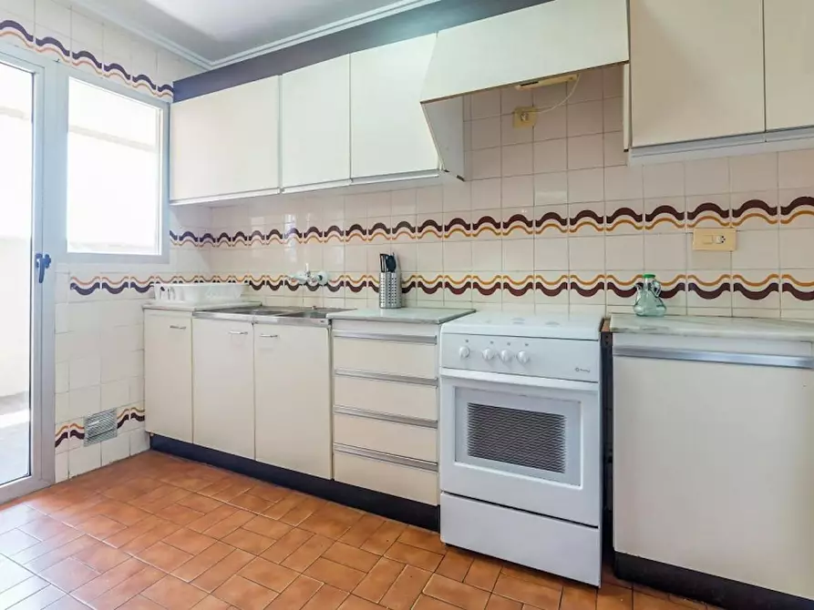 Immagine 7 di Camera in affitto  in Plaça Honduras a Valencia