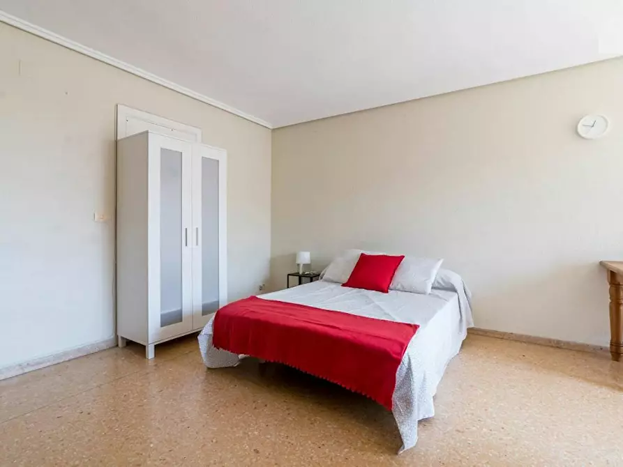 Immagine 4 di Camera in affitto  in Plaça Honduras a Valencia