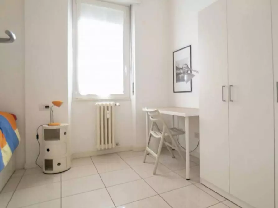 Immagine 4 di Camera in affitto  in Via Giovanni Carnovali detto Il Piccio a Milano