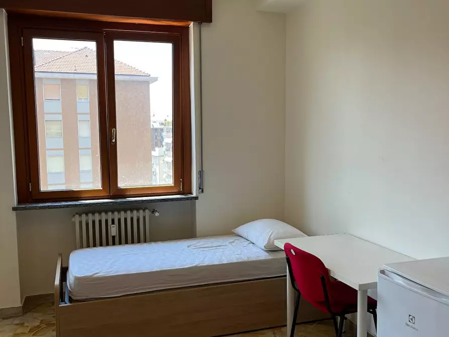 Immagine 2 di Camera in affitto  in Via Filippo Brunelleschi a Milano