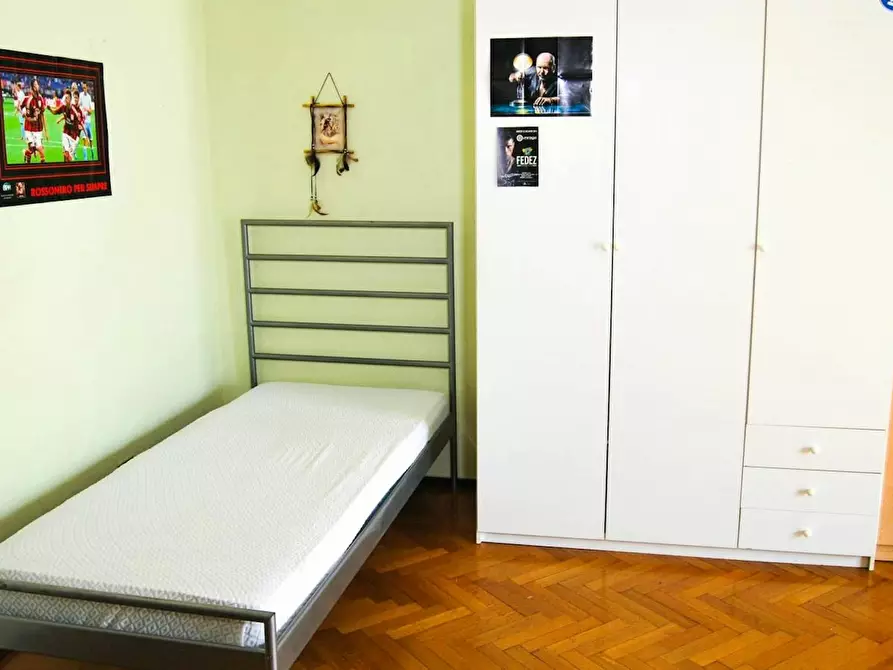 Immagine 1 di Camera condivisa in affitto  in Via Giuditta Sidoli a Milano