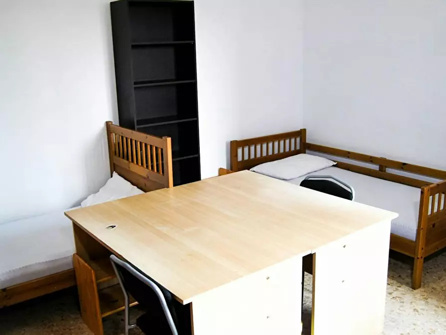 Immagine 3 di Camera condivisa in affitto  in Via Guglielmo Corrado Röntgen a Milano