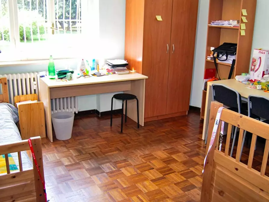 Immagine 3 di Camera condivisa in affitto  in Via Guglielmo Corrado Röntgen a Milano