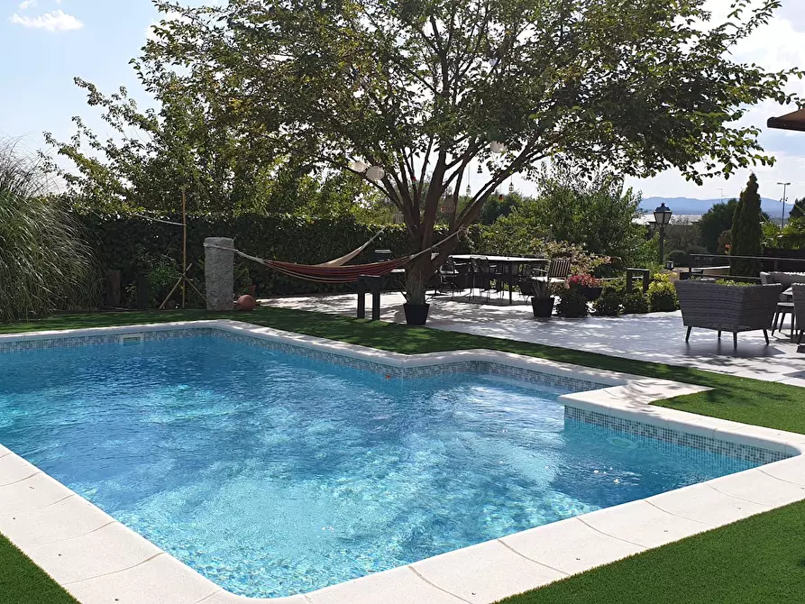 Immagine 5 di Camera in affitto  in Calle Antonio Bienvenida a Colmenarejo