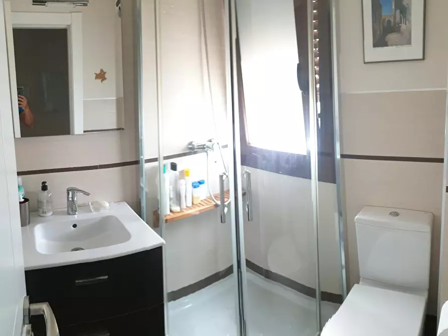 Immagine 4 di Camera in affitto  in Calle Antonio Bienvenida a Colmenarejo