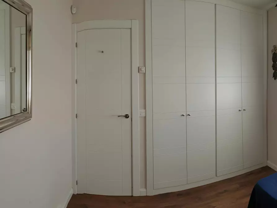 Immagine 3 di Camera in affitto  in Calle Antonio Bienvenida a Colmenarejo