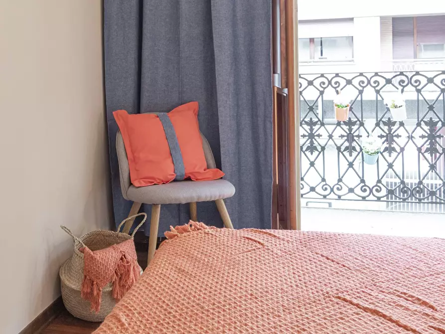 Immagine 3 di Camera in affitto  in Via Principi d'Acaja a Torino