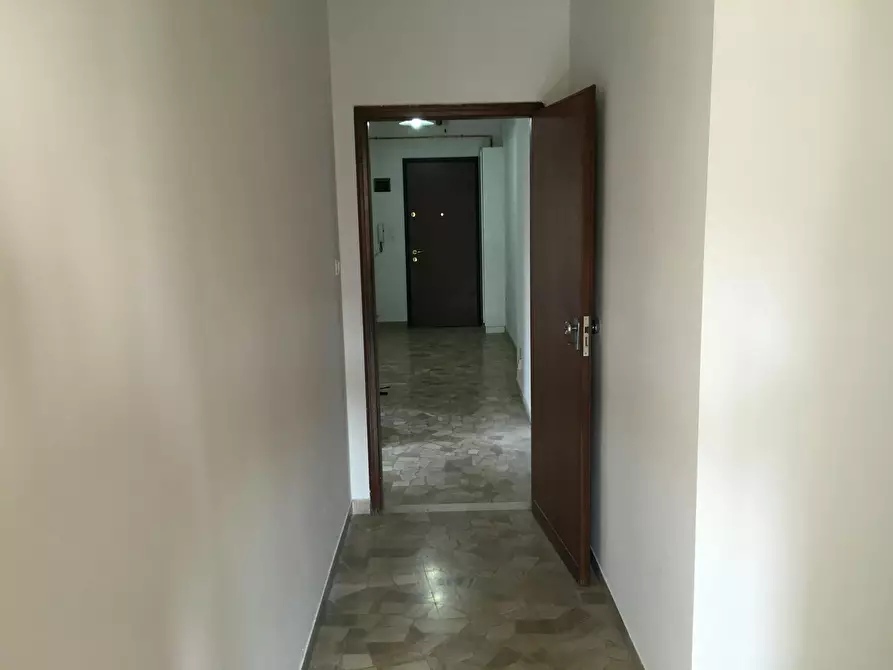 Immagine 6 di Camera condivisa in affitto  in Via Fossolo a Bologna