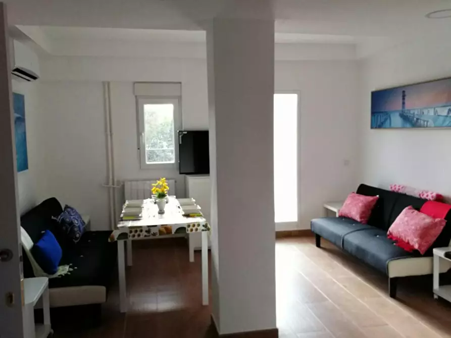 Immagine 6 di Camera in affitto  in Calle Virgen de la Alegría a Madrid