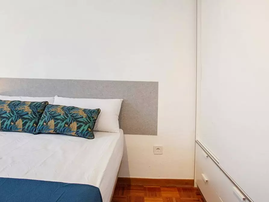 Immagine 3 di Camera in affitto  in Calle José Silva a Madrid