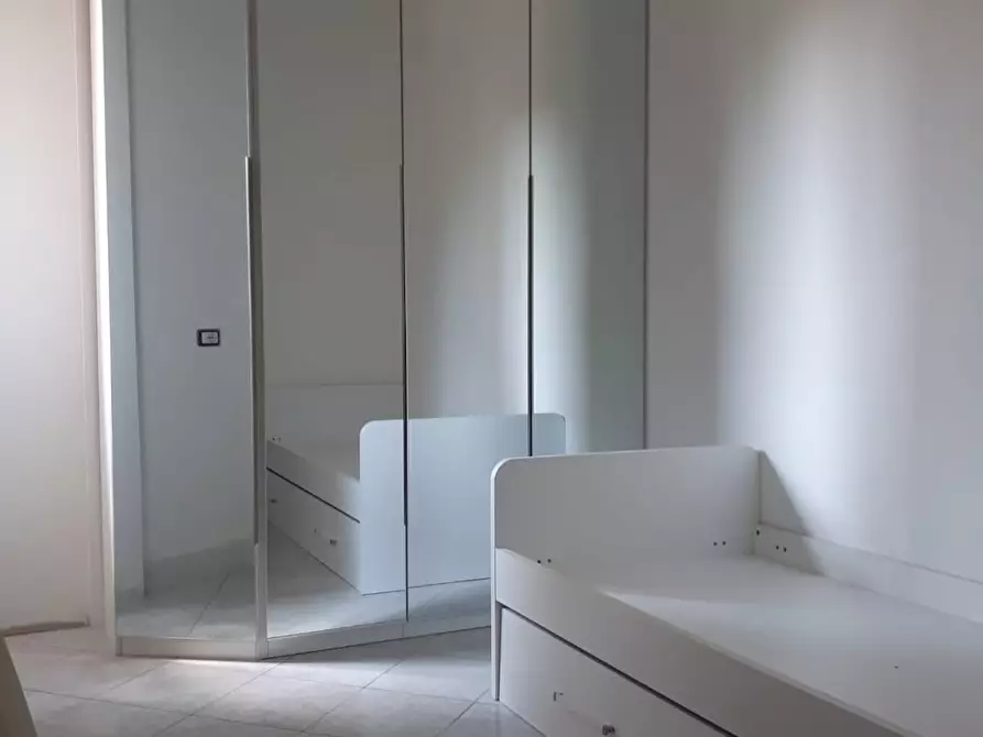 Immagine 2 di Camera in affitto  in Via Bernardino Verro a Milano