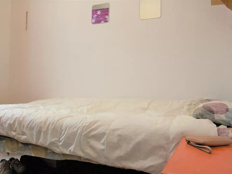 Immagine 3 di Camera in affitto  in Calle Juan del Castillo a Sevilla