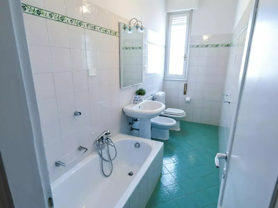 Immagine 7 di Camera in affitto  in Via Claudio Monteverdi a Firenze